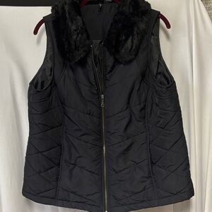 New Directions Black Quilted Vest with Faux Fur Trim